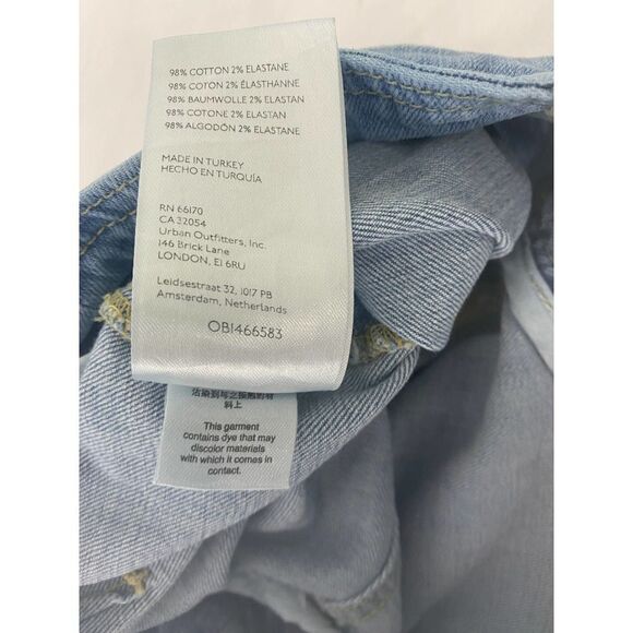 We The Free Urban Outfitters Light Wash Button Fly Jeans - Size 24 - Picture 9 of 9